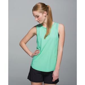 Lululemon Round Neck Mesh Panels Sculpt Tank II Top In Eucalyptus Sz 10 READ